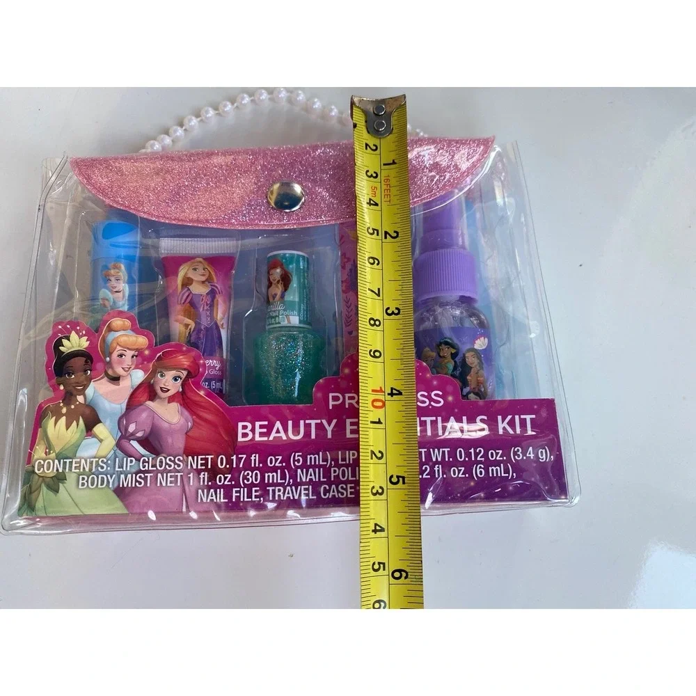 Disney Princess Beauty Essential Kit! Lip Gloss Balm‎ Body Mist Nail Polish NWT
